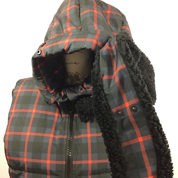 Coach Riley Plaid Puffer Hooded Vest Small . New without tag. - Picture 7 of 13